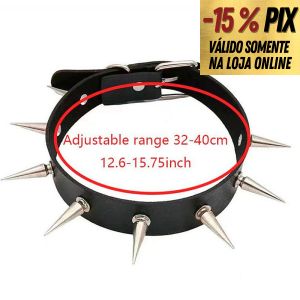 GARGANTILHA EM COURO SINTÉTICO COM SPIKES